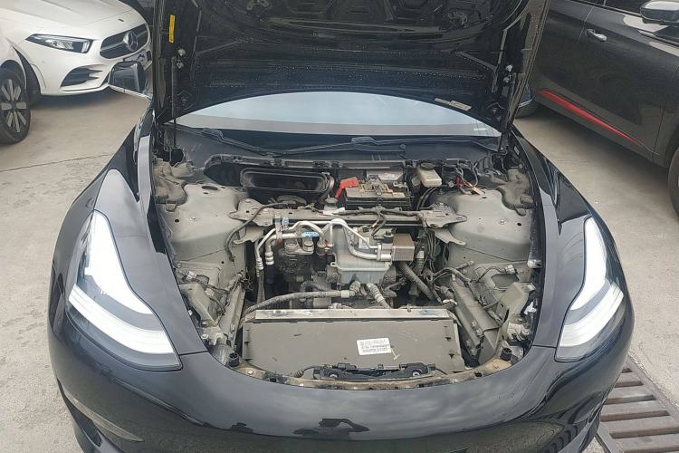 Used Tesla Model 3 2019 Long-Range All-Wheel-Drive Version Engine Bay