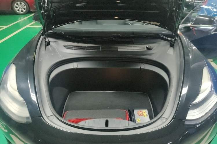 Used Tesla Model 3 2019 Long-Range All-Wheel-Drive Version Engine Bay