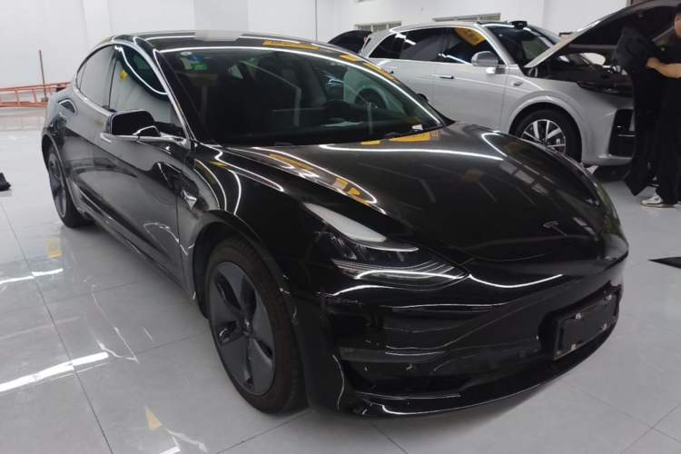 Used Tesla Model 3 2019 Long-Range Rear-Wheel-Drive Version Exterior 1