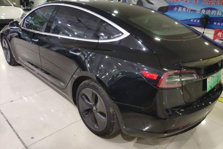 Used Tesla Model 3 2019 Long-Range All-Wheel-Drive Version Exterior 2