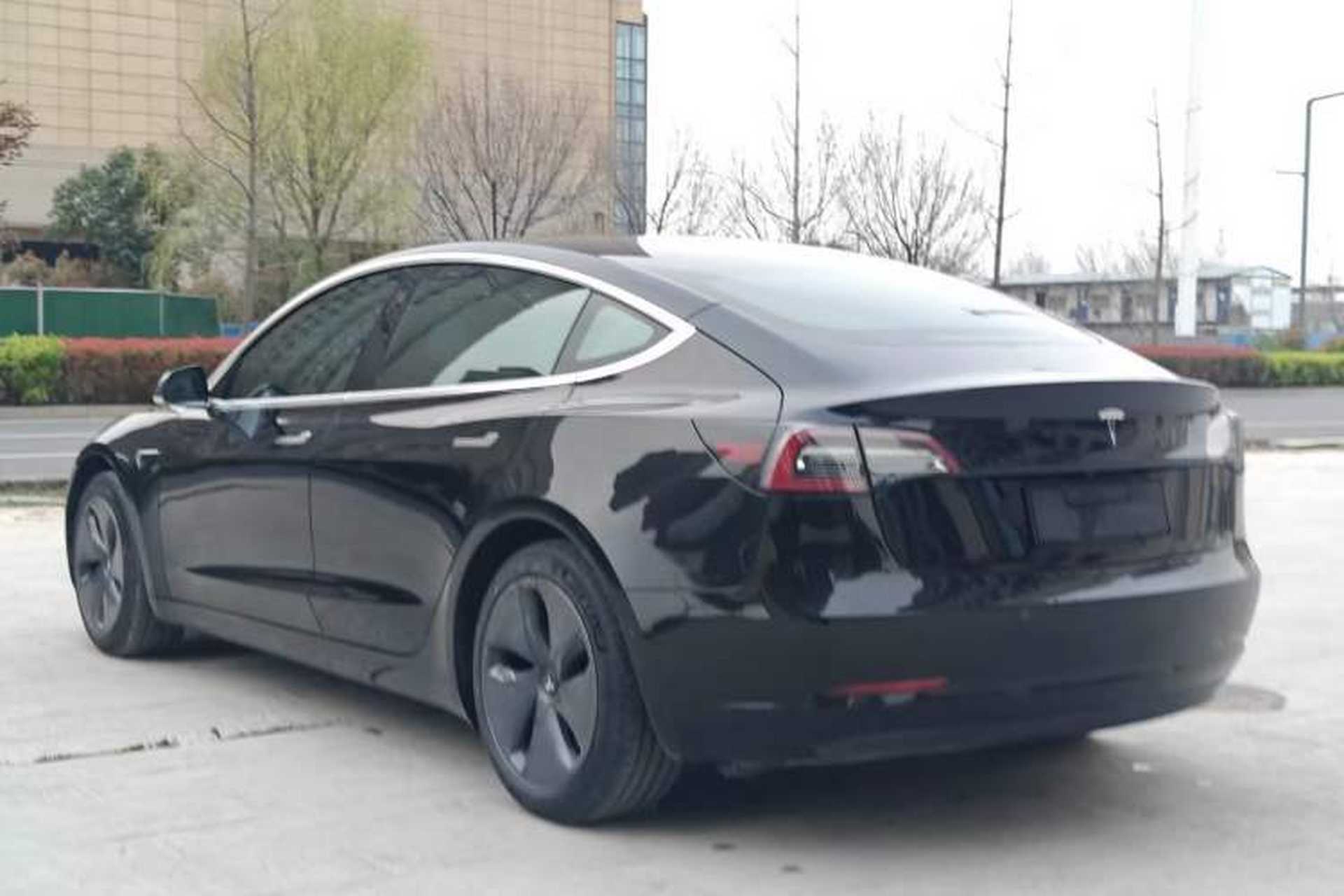 Used Tesla Model 3 2019 Standard Range Rear-Drive Upgraded Version Exterior 2