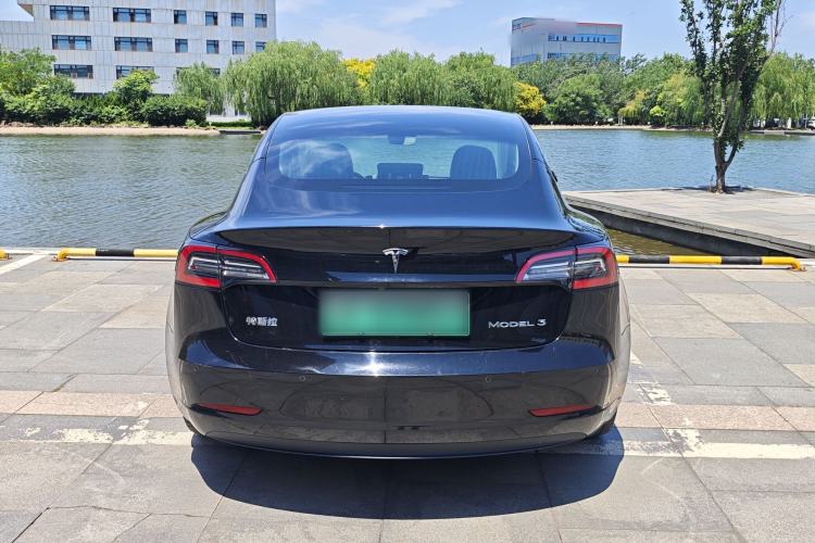 Used Tesla Model 3 2019 Standard Range Rear-Drive Upgraded Version Exterior 4