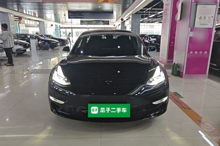 Used Tesla Model 3 2019 Long-Range Rear-Wheel-Drive Version Front