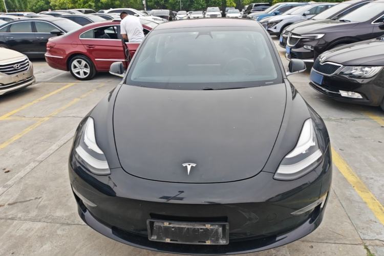 Used Tesla Model 3 2019 Long-Range All-Wheel-Drive Version Front