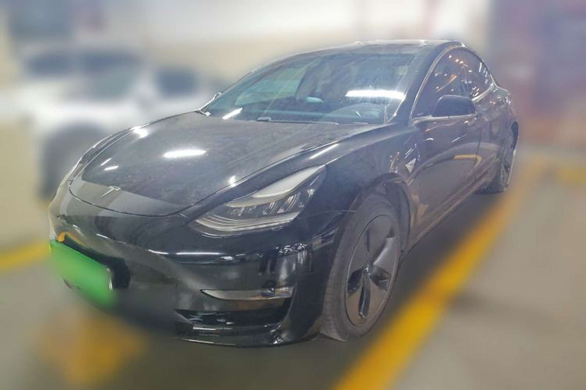 Used Tesla Model 3 2019 Long-Range Rear-Wheel-Drive Version Front Left 45 Deg