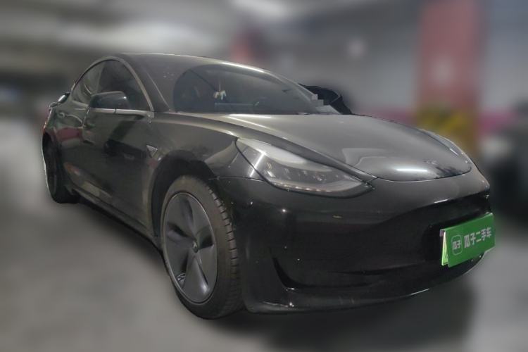 Used Tesla Model 3 2019 Standard Range Rear-Drive Upgraded Version Front Right 45 Deg