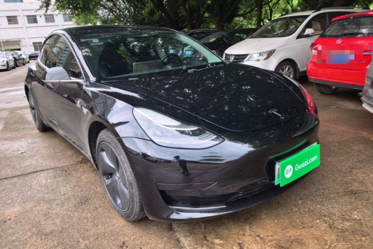 Used Tesla Model 3 2019 Standard Range Rear-Drive Upgraded Version Front Right 45 Deg