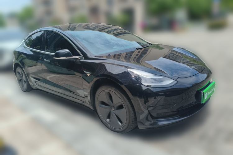 Used Tesla Model 3 2019 Standard Range Rear-Drive Upgraded Version Front Right 45 Deg