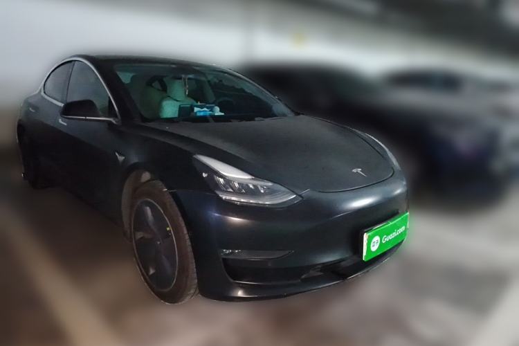 Used Tesla Model 3 2019 Long-Range Rear-Wheel-Drive Version Front Right 45 Deg