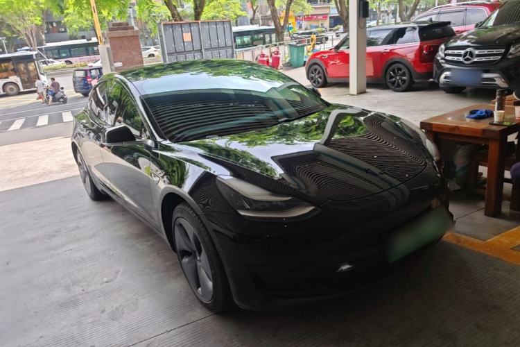 Used Tesla Model 3 2019 Standard Range Rear-Drive Upgraded Version Front Right 45 Deg