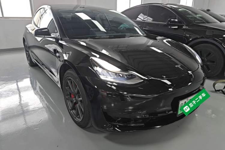 Used Tesla Model 3 2019 Standard Range Rear-Drive Upgraded Version Front Right 45 Deg