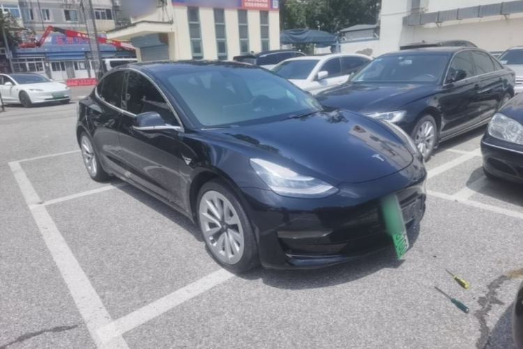 Used Tesla Model 3 2019 Standard Range Rear-Drive Upgraded Version Front Right 45 Deg