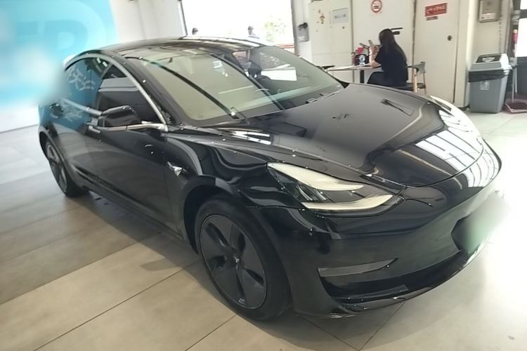 Used Tesla Model 3 2019 Long-Range All-Wheel-Drive Version Front Right 45 Deg