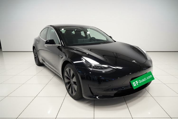 Used Tesla Model 3 2019 Standard Range Rear-Drive Upgraded Version Front Right 45 Deg