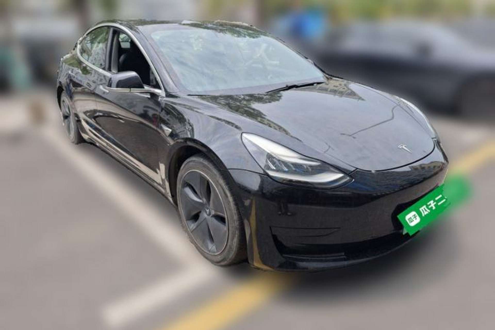 Used Tesla Model 3 2019 Standard Range Rear-Drive Upgraded Version Front Right 45 Deg