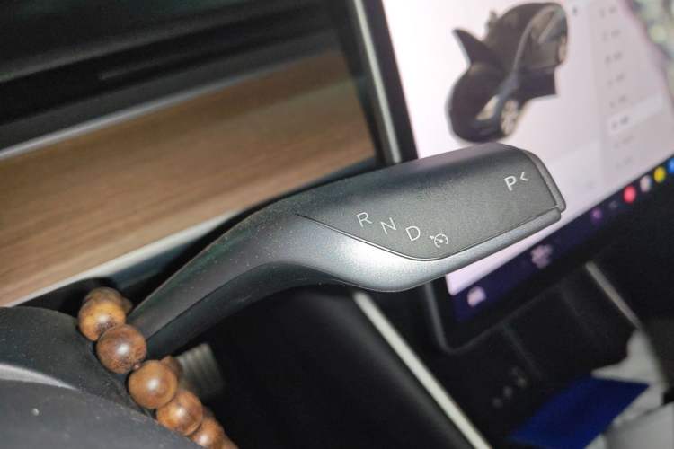 Used Tesla Model 3 2019 Performance High-Performance All-Wheel-Drive Version Gear Lever
