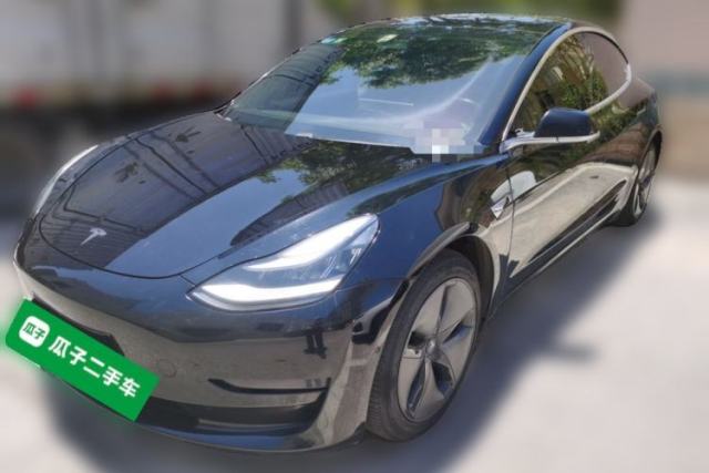 Tesla Model 3 2019 Long-Range Rear-Wheel-Drive Version مستعملة