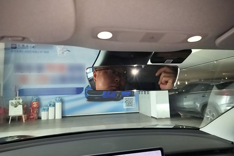 Used Tesla Model 3 2019 Long-Range All-Wheel-Drive Version Headliner