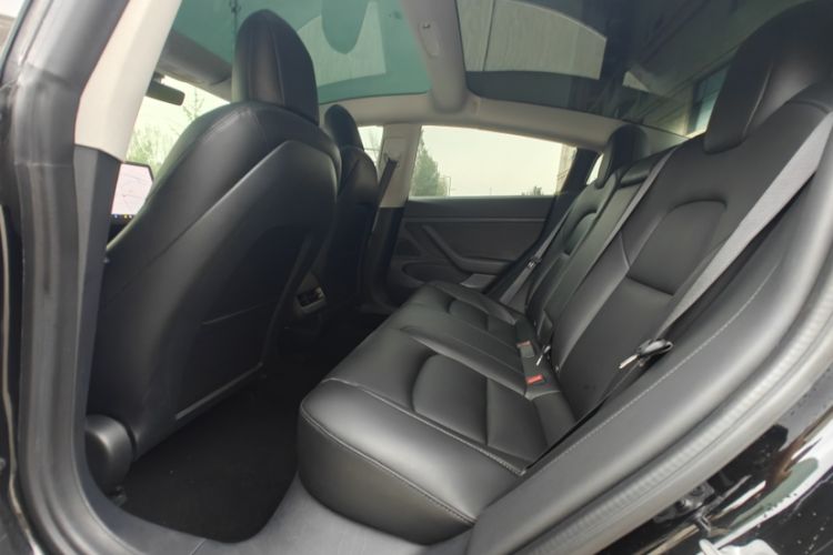 Used Tesla Model 3 2019 Standard Range Rear-Drive Upgraded Version Interior 3