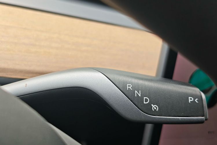 Used Tesla Model 3 2019 Standard Range Rear-Drive Upgraded Version Interior 3