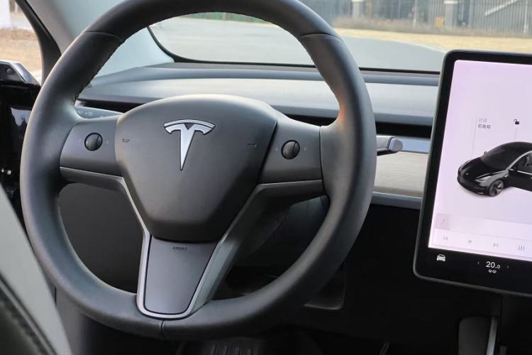 Used Tesla Model 3 2019 Standard Range Rear-Drive Upgraded Version Interior 6