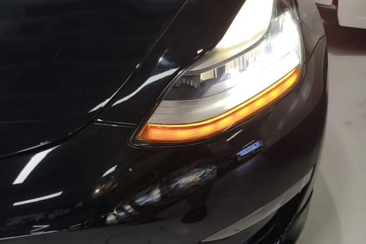 Used Tesla Model 3 2019 Long-Range All-Wheel-Drive Version Left Front Headlight