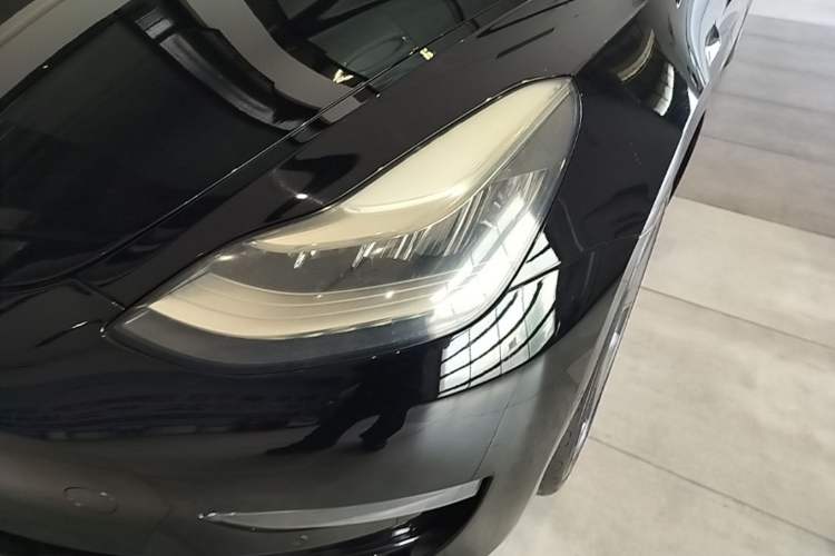 Used Tesla Model 3 2019 Long-Range All-Wheel-Drive Version Left Front Headlight