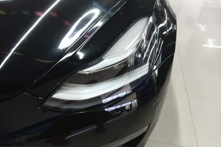 Used Tesla Model 3 2019 Long-Range Rear-Wheel-Drive Version Left Front Headlight