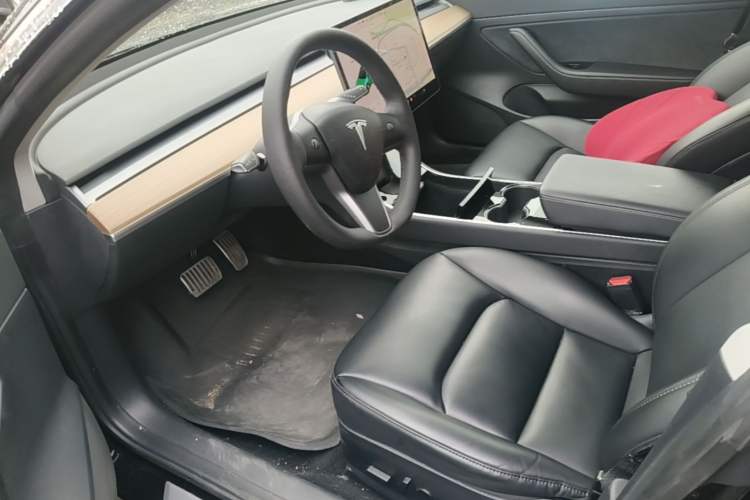 Used Tesla Model 3 2019 Standard Range Rear-Drive Upgraded Version Left Front Seat