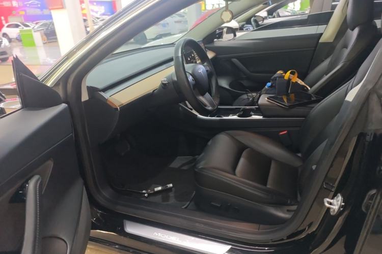 Used Tesla Model 3 2019 Standard Range Rear-Drive Upgraded Version Left Front Seat