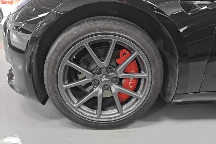 Used Tesla Model 3 2019 Standard Range Rear-Drive Upgraded Version Left Front Wheel Hub