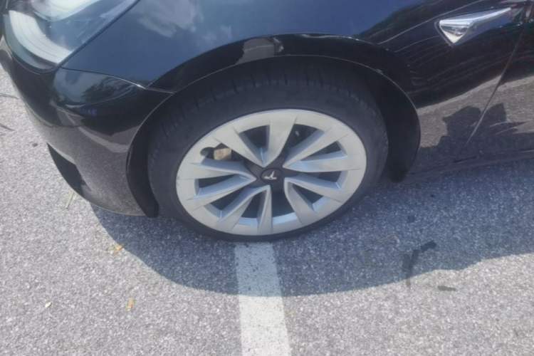 Used Tesla Model 3 2019 Standard Range Rear-Drive Upgraded Version Left Front Wheel Hub