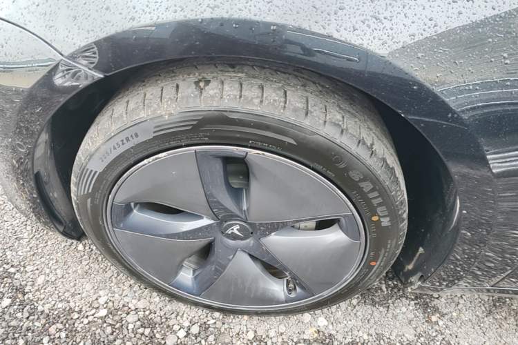Used Tesla Model 3 2019 Standard Range Rear-Drive Upgraded Version Left Front Wheel Hub