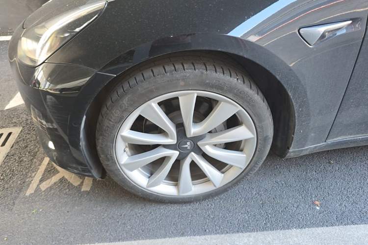 Used Tesla Model 3 2019 Standard Range Rear-Drive Upgraded Version Left Front Wheel Hub