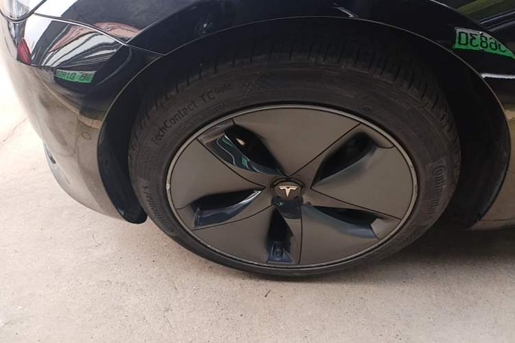 Used Tesla Model 3 2019 Standard Range Rear-Drive Upgraded Version Left Front Wheel Hub