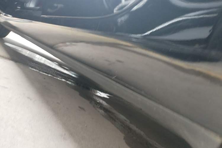 Used Tesla Model 3 2019 Standard Range Rear-Drive Upgraded Version Left Side Sill