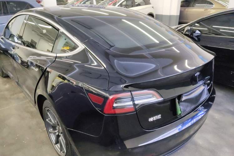 Used Tesla Model 3 2019 Standard Range Rear-Drive Upgraded Version Rear Left 45 Deg