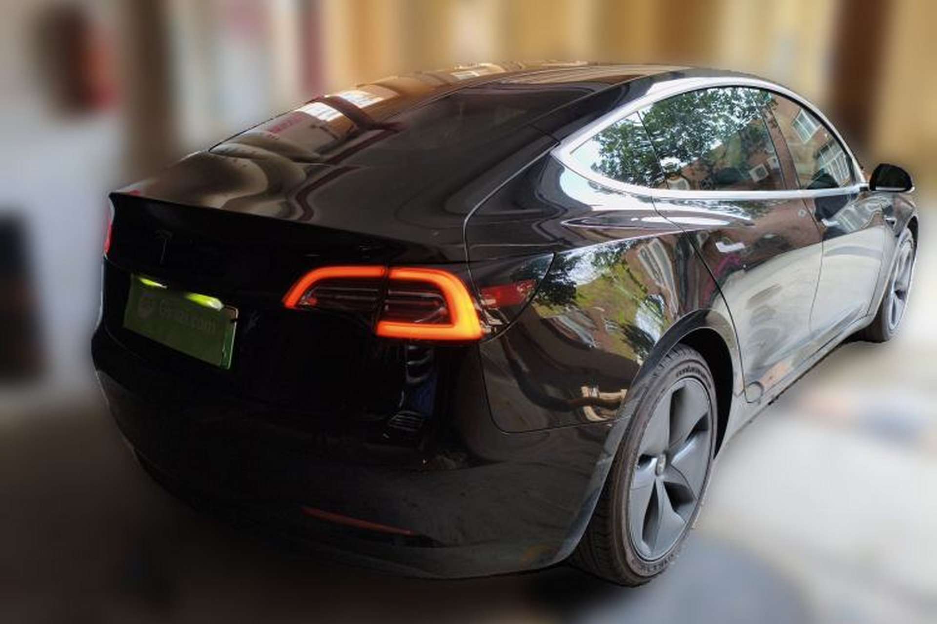 Used Tesla Model 3 2019 Long-Range Rear-Wheel-Drive Version Rear Right 45 Deg