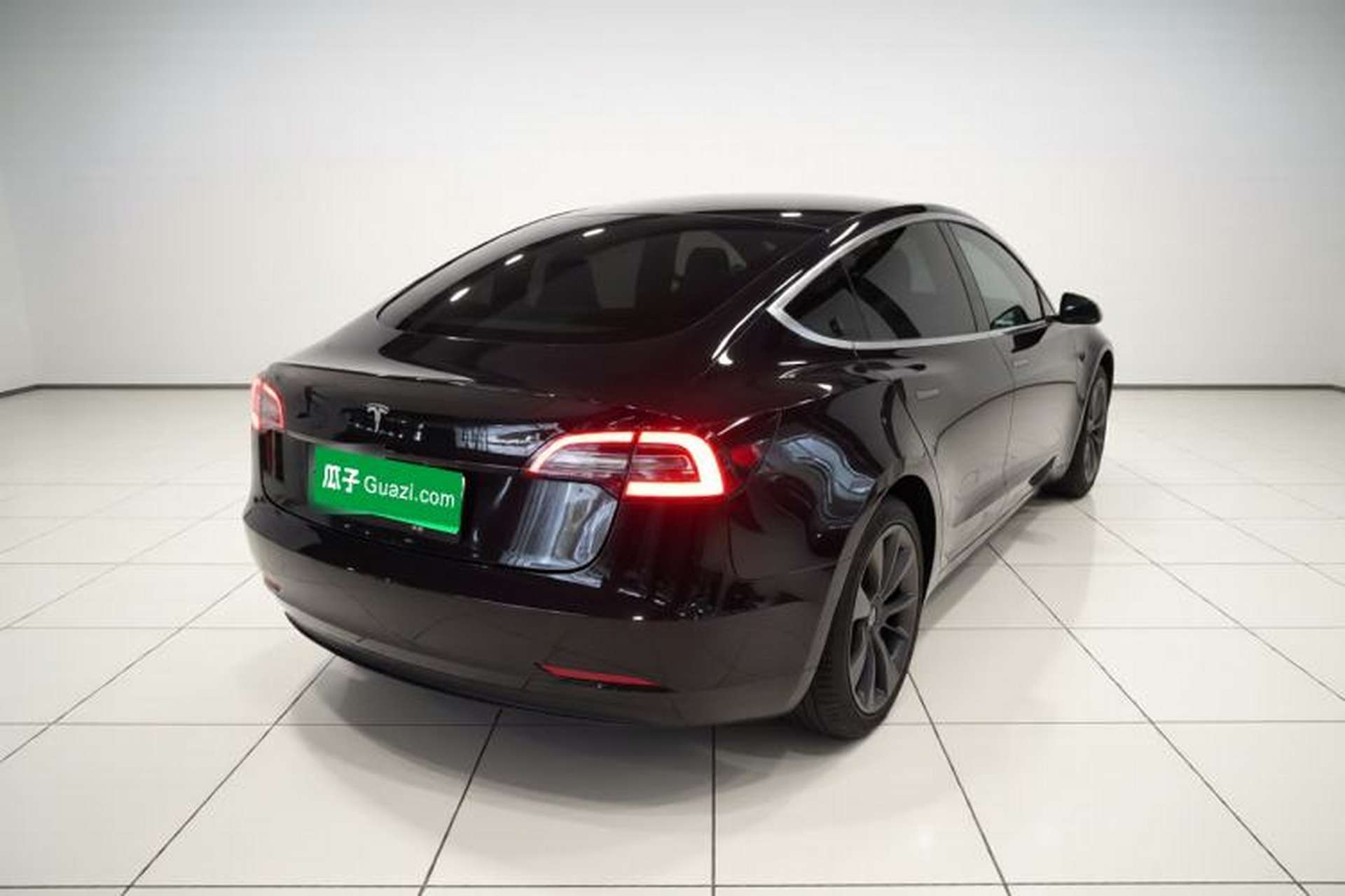 Used Tesla Model 3 2019 Standard Range Rear-Drive Upgraded Version Rear Right 45 Deg