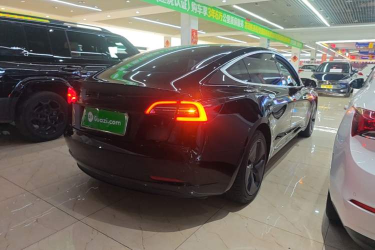 Used Tesla Model 3 2019 Standard Range Rear-Drive Upgraded Version Rear Right 45 Deg