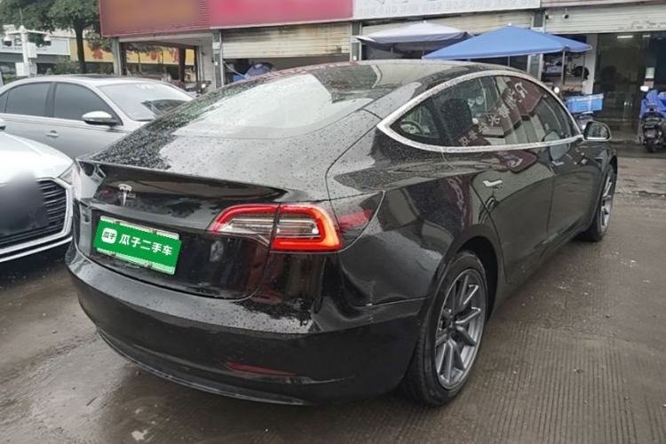 Used Tesla Model 3 2019 Long-Range Rear-Wheel-Drive Version Rear Right 45 Deg