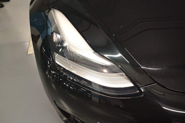 Used Tesla Model 3 2019 Standard Range Rear-Drive Upgraded Version Right Front Headlight