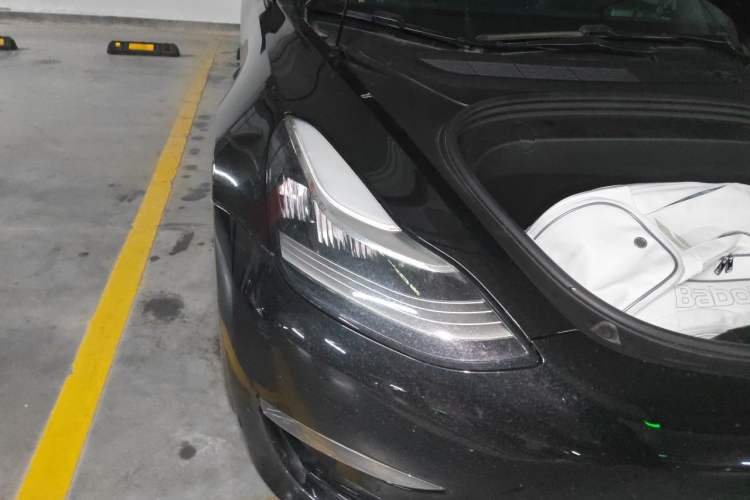 Used Tesla Model 3 2019 Performance High-Performance All-Wheel-Drive Version Right Front Headlight