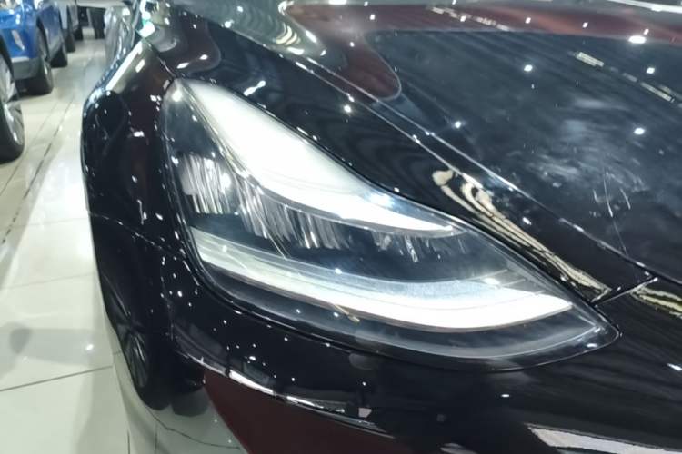 Used Tesla Model 3 2019 Standard Range Rear-Drive Upgraded Version Right Front Headlight