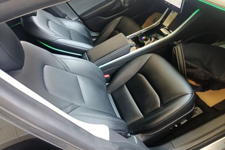 Used Tesla Model 3 2019 Standard Range Rear-Drive Upgraded Version Right Front Seat