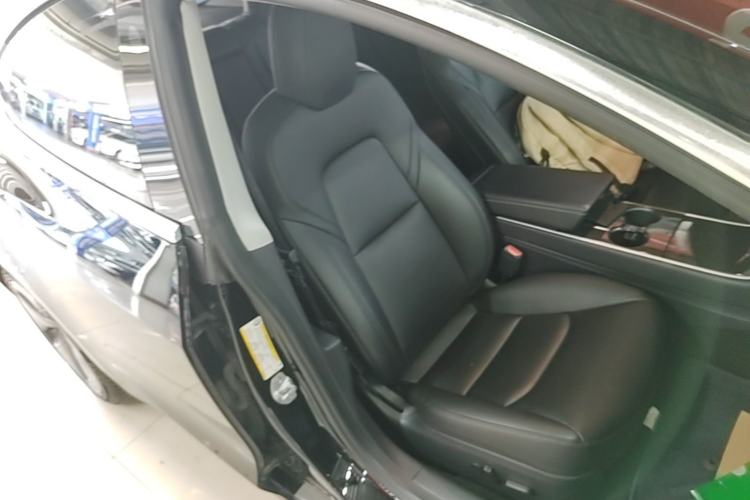 Used Tesla Model 3 2019 Standard Range Rear-Drive Upgraded Version Right Front Seat