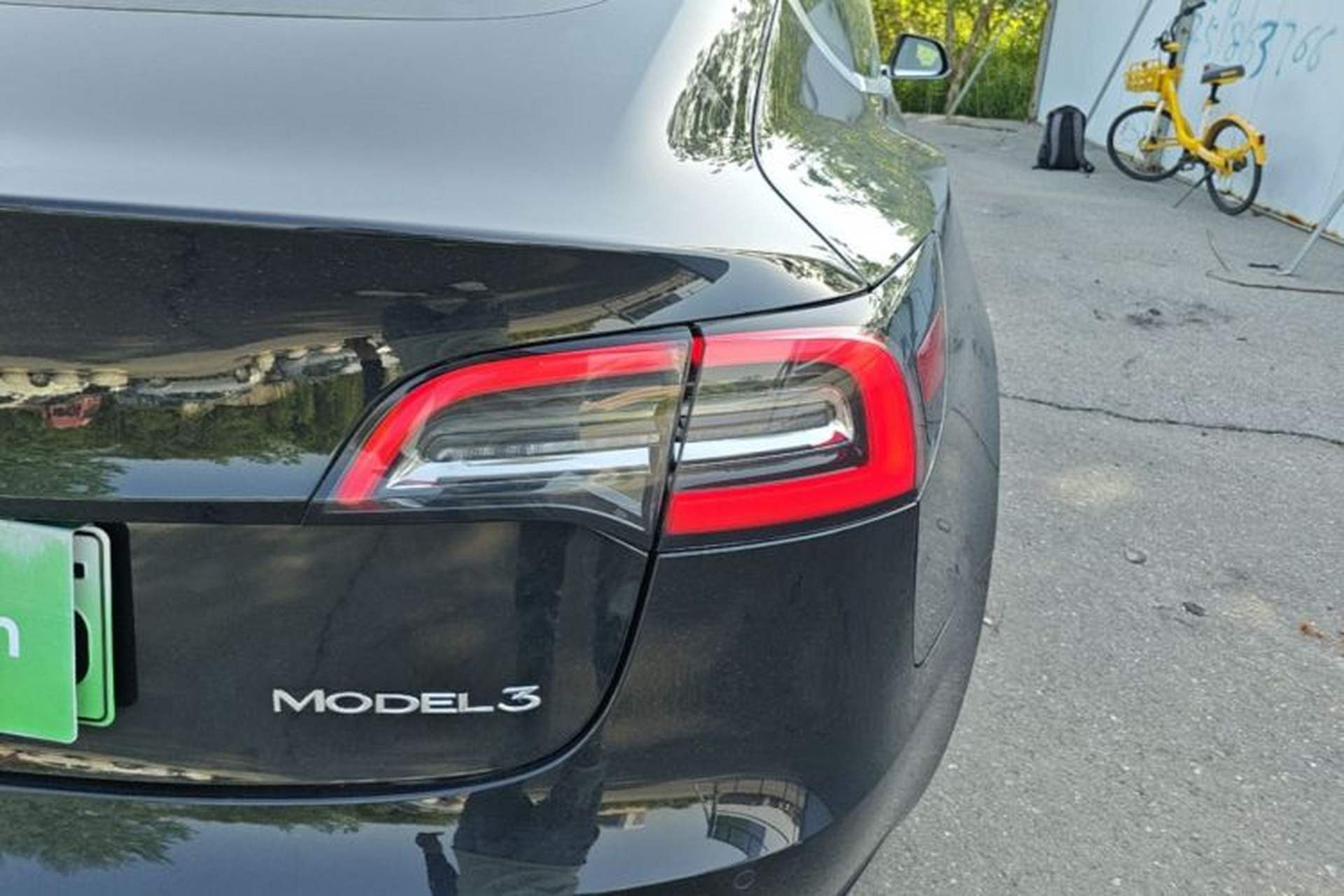 Used Tesla Model 3 2019 Standard Range Rear-Drive Upgraded Version Right Rear Taillight