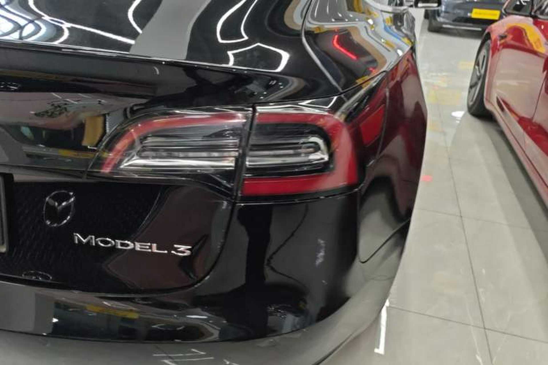 Used Tesla Model 3 2019 Standard Range Rear-Drive Upgraded Version Right Rear Taillight