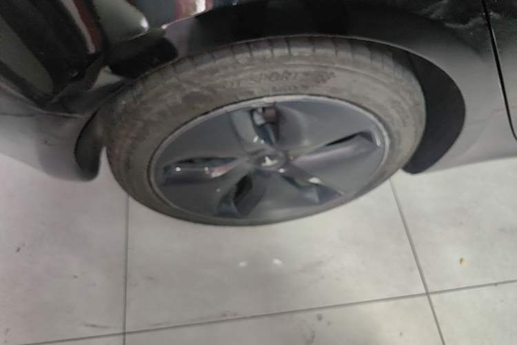 Used Tesla Model 3 2019 Standard Range Rear-Drive Upgraded Version Right Rear Wheel Hub