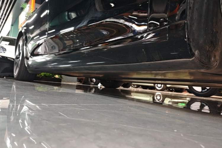 Used Tesla Model 3 2019 Standard Range Rear-Drive Upgraded Version Right Side Sill